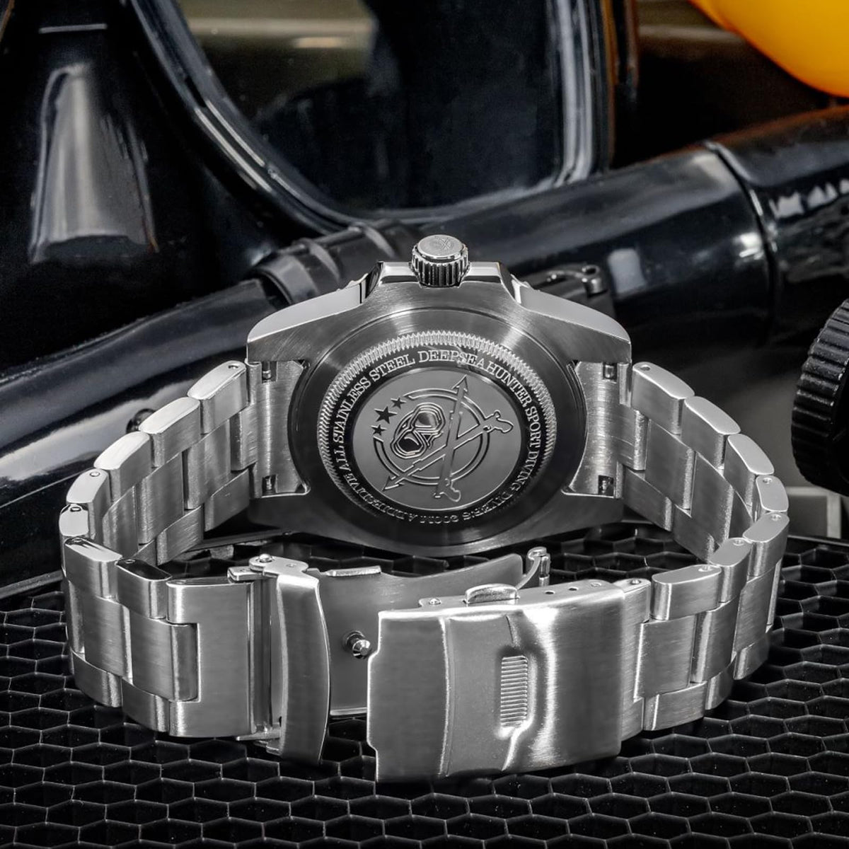 41MM Quartz Dive Watch Stainless Steel Bracelet U52612