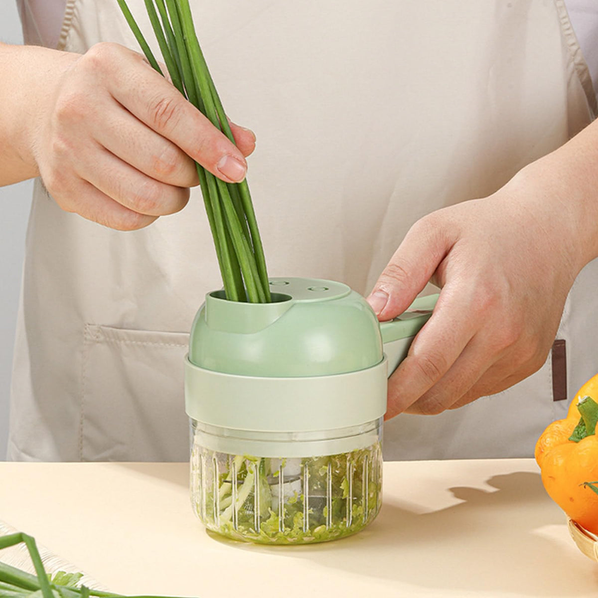 4 in 1 Handheld Electric Vegetable Cutter Set P790194