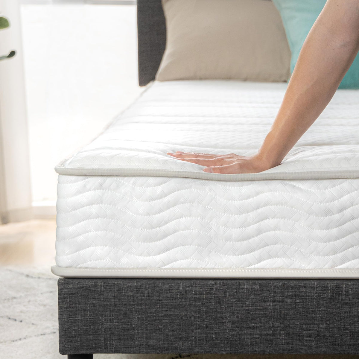 8 Inch Full Foam and Spring Hybrid Mattress R4418