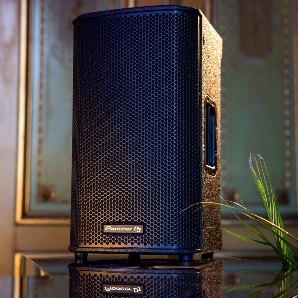 18 Inch Active Subwoofer Z569