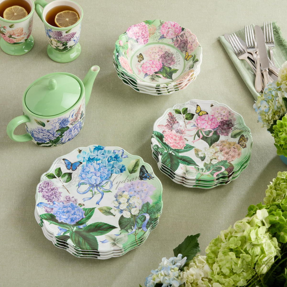 Melamine 12-Piece Dinnerware Set Service for 4 C531472